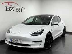 Vit Begagnad 2019 Tesla Model 3 Performance Sedan | 254 900 kr (Marknadspris)