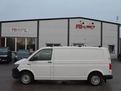 Vit Begagnad 2017 VW T6 Comfortline Van | 139 900 kr