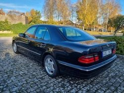 Begagnad 2000 Mercedes E320 Avantgarde Sedan | 95 000 kr