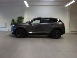 Grå Begagnad 2024 Peugeot 3008 GT SUV | 279 000 kr (Marknadspris)