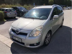 Silver Begagnad 2009 Toyota Corolla Verso Minibuss | 38 900 kr (Marknadspris)