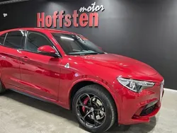 Röd Begagnad 2020 Alfa Romeo Stelvio Quadrifoglio Verde SUV | 619 900 kr (Marknadspris)