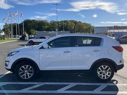 Vit Begagnad 2015 Kia Sportage SUV | 95 000 kr (Marknadspris)