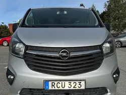 Grå Begagnad 2016 Opel Vivaro Van | 169 000 kr (Dyr)
