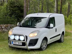 Vit Begagnad 2012 Fiat Doblò Minibuss | 36 000 kr (Marknadspris)