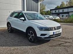 Vit Begagnad 2020 VW Tiguan GT SUV | 259 000 kr (Marknadspris)