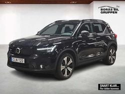 Svart Begagnad 2023 Volvo XC40 Core SUV | 339 000 kr