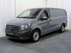 Grå Begagnad 2018 Mercedes Vito Minibuss | 148 900 kr (Marknadspris)
