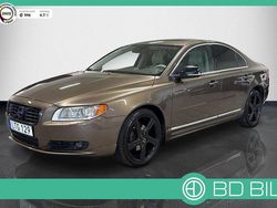 Brun (brunmetallic) Begagnad 2013 Volvo S80 Summum Sedan | 144 900 kr (Lite dyr)