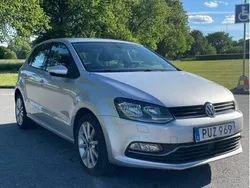 Silver Begagnad 2015 VW Polo Halvkombi | 83 000 kr (Marknadspris)