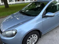Blå Begagnad 2011 VW Golf Halvkombi | 62 000 kr (Bra pris)