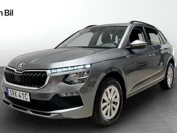 Vit Begagnad 2024 Skoda Kamiq Selection SUV | 274 900 kr (Marknadspris)