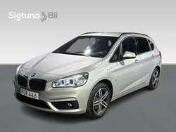 Silver Begagnad 2017 BMW 225 Active Tourer Sport Line Minibuss | 172 900 kr