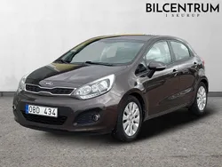 Brun Begagnad 2014 Kia Rio Halvkombi | 74 900 kr (Marknadspris)