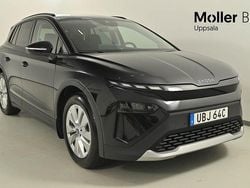 Svart (black magic pärleffekt me) Begagnad 2025 Skoda Elroq SUV | 429 000 kr (Dyr)