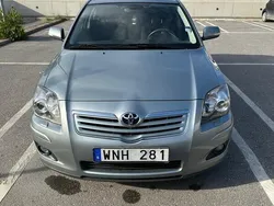 Grå Begagnad 2007 Toyota Avensis Kombi | 39 900 kr (Lite dyr)