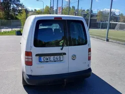 Vit Begagnad 2015 VW Caddy Minibuss | 68 000 kr (Marknadspris)
