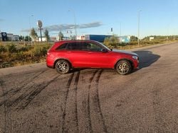 Röd Begagnad 2019 Mercedes GLC250 SUV | 329 000 kr (Marknadspris)