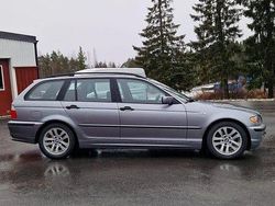Begagnad 2004 BMW 320 Kombi | 49 000 kr