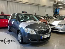 Mörkgrå Begagnad 2009 Skoda Fabia Ambiente Halvkombi | 54 900 kr (Lite dyr)
