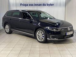 Svart Begagnad 2017 VW Passat GTE Kombi | 159 900 kr (Marknadspris)