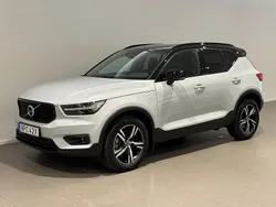 Silver Begagnad 2020 Volvo XC40 R-Design SUV | 379 500 kr (Dyr)