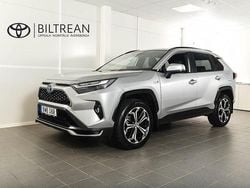 Silver Begagnad 2024 Toyota RAV4 Hybrid Style SUV | 529 900 kr (Lite dyr)