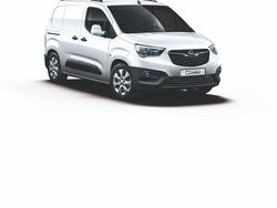 Vit Begagnad 2024 Opel Combo Elite Minibuss | 331 125 kr (Dyr)