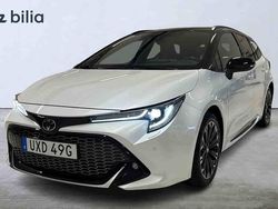 Vit Begagnad 2022 Toyota Corolla Kombi | 299 900 kr (Marknadspris)
