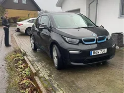 Svart Begagnad 2019 BMW i3 Comfort Edition Halvkombi | 160 000 kr (Bra pris)