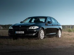 Svart Begagnad 2013 BMW 525 Sedan | 119 900 kr (Marknadspris)