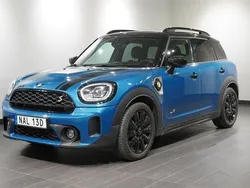 Blå (island blue) Begagnad 2021 Mini Cooper Countryman SUV | 299 800 kr (Marknadspris)