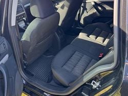 Svart Begagnad 2011 Skoda Octavia Elegance Kombi | 39 500 kr (Superpris)