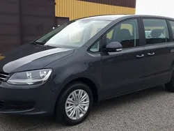 Grå Begagnad 2018 VW Sharan Trendline Minibuss | 259 000 kr (Superpris)