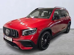 Röd Begagnad 2021 Mercedes GLB35 AMG SUV | 535 000 kr