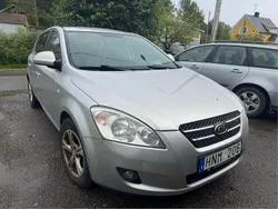 Silver Begagnad 2009 Kia Ceed 4 Halvkombi | 29 500 kr (Bra pris)