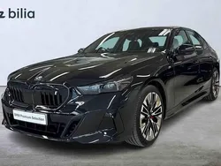 Svart Begagnad 2025 BMW i5 M Sport Sedan | 699 900 kr