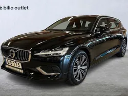 Svart Begagnad 2019 Volvo V60 Inscription Kombi | 314 900 kr (Marknadspris)