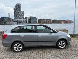 Silver Begagnad 2013 Skoda Fabia Elegance Kombi | 44 500 kr (Marknadspris)