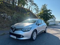 Silver Begagnad 2014 Renault Clio IV Halvkombi | 69 900 kr (Marknadspris)