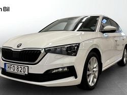 Vit Begagnad 2020 Skoda Scala Style Halvkombi | 164 900 kr (Marknadspris)