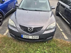 Grå Begagnad 2007 Mazda 3 Inclusive Halvkombi | 25 000 kr (Marknadspris)