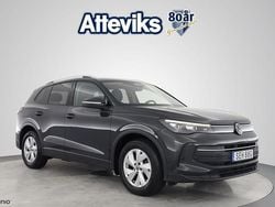 Grå Begagnad 2024 VW Tiguan Life SUV | 359 900 kr (Lite dyr)