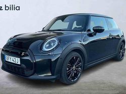Svart Begagnad 2023 Mini Cooper SE Halvkombi | 219 900 kr