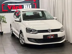Vit Begagnad 2012 VW Polo Halvkombi | 69 900 kr (Marknadspris)