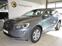 Grå Begagnad 2015 Volvo XC60 Momentum SUV | 234 800 kr (Marknadspris)