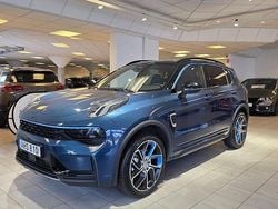 Blå Begagnad 2024 Lynk & Co 01 SUV | 335 900 kr (Marknadspris)