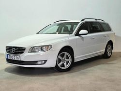 Vit Begagnad 2015 Volvo V70 Momentum Kombi | 124 900 kr (Marknadspris)