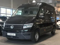 Svart (djup svart metallic) Begagnad 2023 VW Crafter Van | 359 000 kr (Bra pris)
