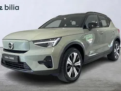 Grön Begagnad 2022 Volvo XC40 Core SUV | 339 000 kr